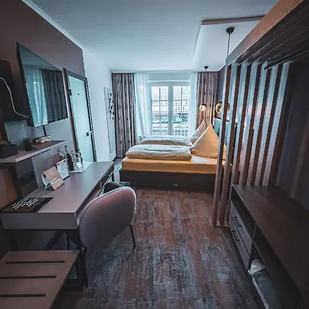 Restaurant Goldener Adler 3* Emden